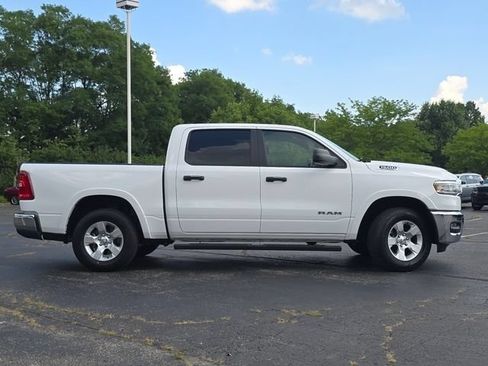 Used 2025 RAM 1500 Big Horn AWD/4WD image 30