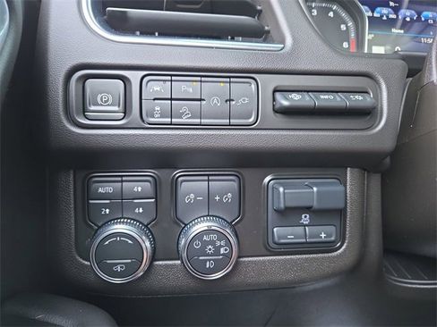 Used 2021 GMC Yukon AT4 w/ AT4 Premium Plus Package image 27