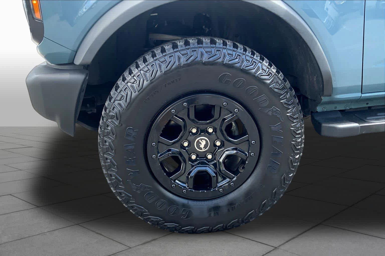 Used 2022 Ford Bronco Wildtrak AWD/4WD image 11
