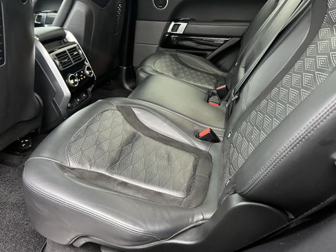 Used 2020 Land Rover Range Rover Sport SVR image 34