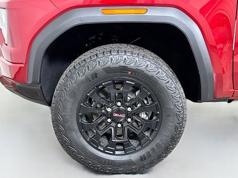 New 2026 GMC Canyon Elevation w/ Convenience Package image 19