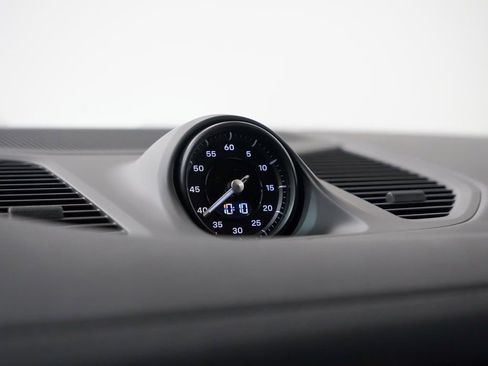 New 2026 Porsche Cayenne GTS image 29