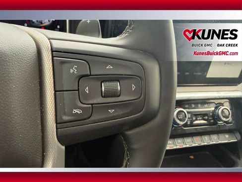 Used 2024 GMC Sierra 1500 Denali w/ Denali Reserve Package AWD/4WD image 18