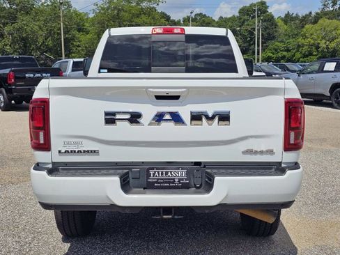 Used 2026 RAM 2500 Laramie AWD/4WD image 14