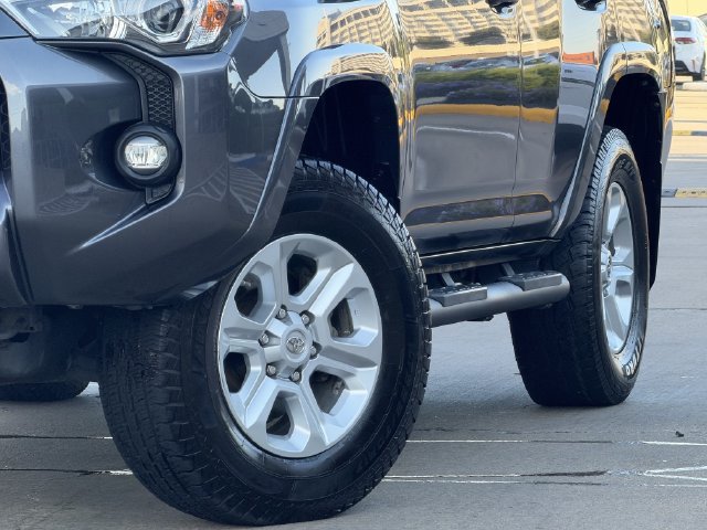Used 2021 Toyota 4Runner SR5 RWD image 10