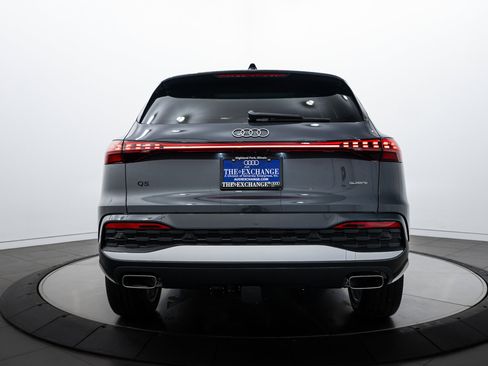 New 2025 Audi Q5 Premium Plus image 19