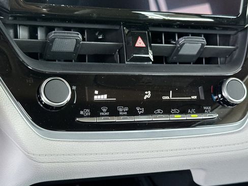 New 2026 Toyota Corolla Cross L image 24