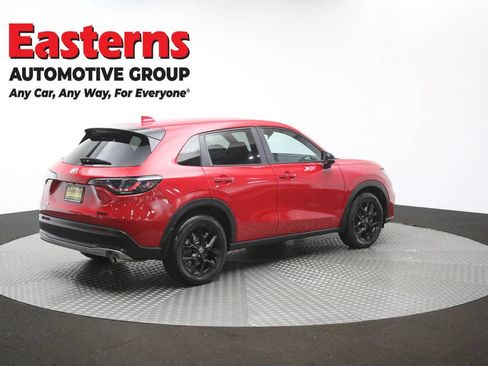 Used 2025 Honda HR-V Sport image 39