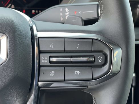 New 2026 GMC Yukon XL Elevation AWD/4WD image 12