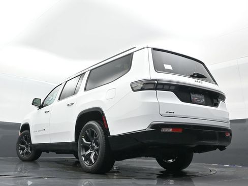 New 2026 Jeep Grand Wagoneer L Limited w/ Premium Group II image 33