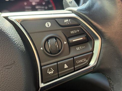 Used 2022 Acura MDX w/ Technology Package FWD image 17