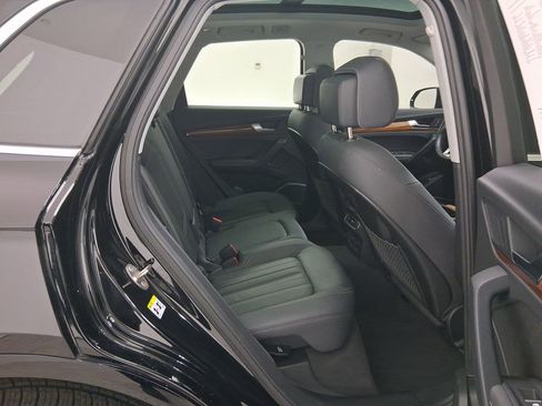 Used 2023 Audi Q5 Premium Plus w/ Premium Plus Package image 33