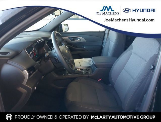 Used 2023 Chevrolet Traverse LT w/ LPO, Cargo Package AWD/4WD image 4