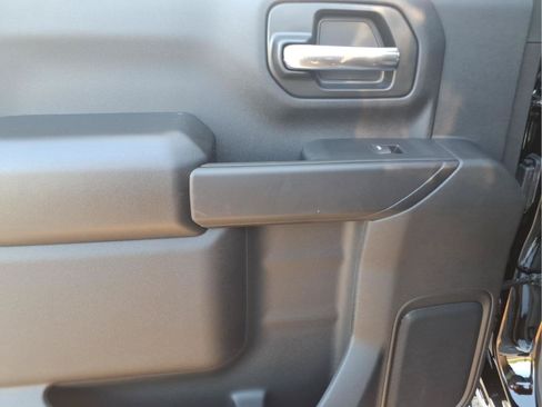 New 2026 Chevrolet Silverado 2500 Custom w/ Custom Value Package AWD/4WD image 9