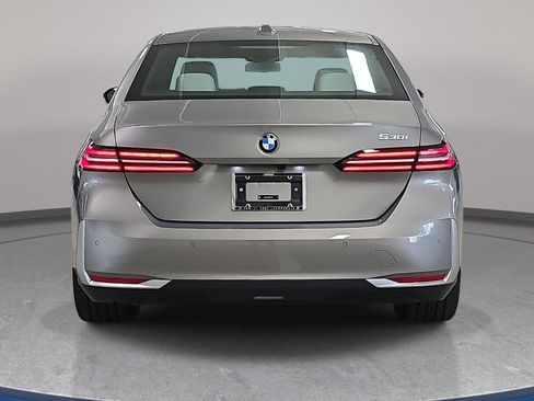 New 2026 BMW 530i RWD image 6