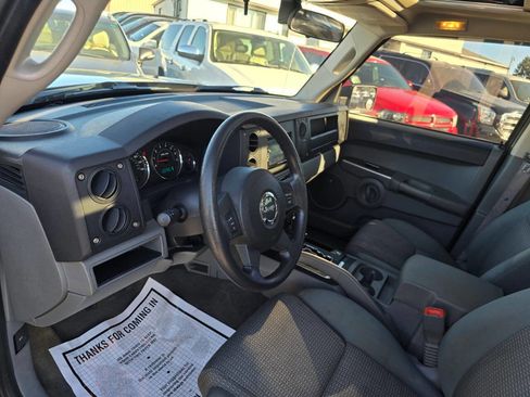 Used 2007 Jeep Commander Sport image 53