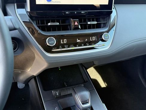 Used 2026 Toyota Corolla Cross XLE w/ Convenience Package image 20