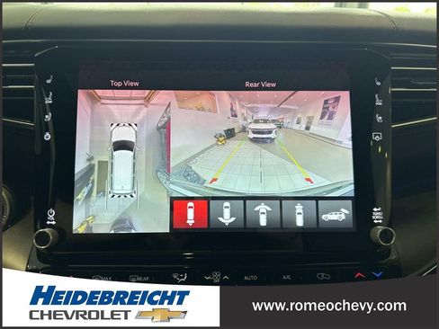 Used 2022 Jeep Grand Wagoneer Series II w/ Flexible Seating Group AWD/4WD image 22