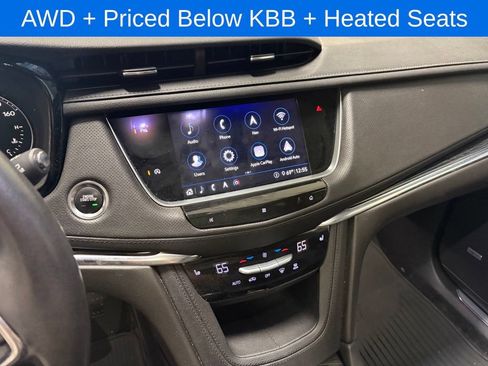 Used 2020 Cadillac XT5 Premium Luxury AWD/4WD image 12