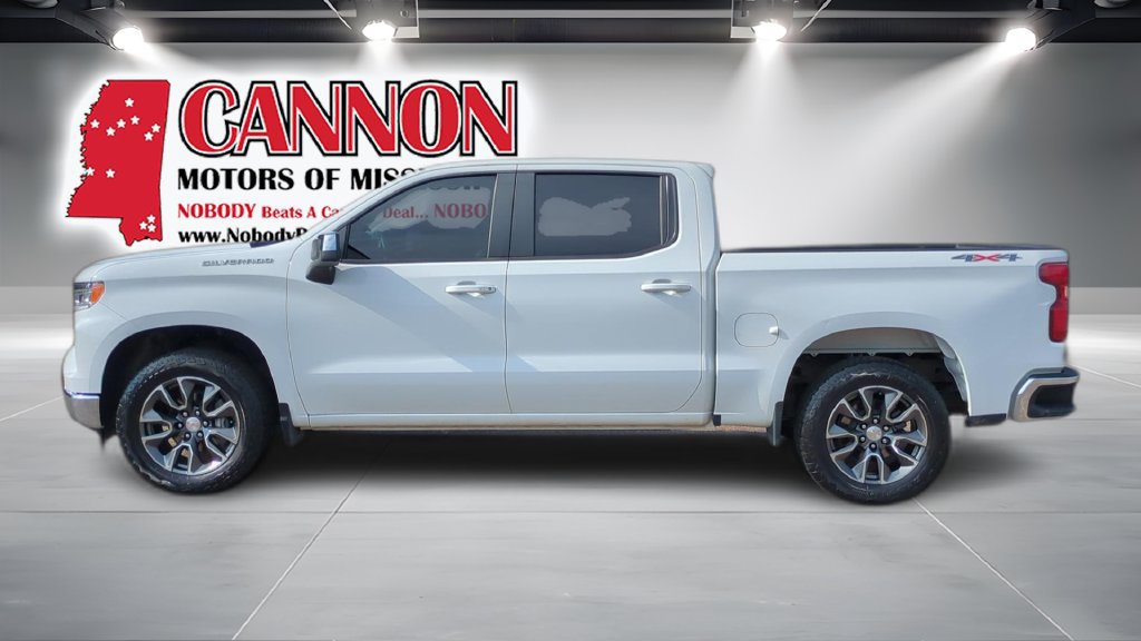 Used 2024 Chevrolet Silverado 1500 LT AWD/4WD image 8