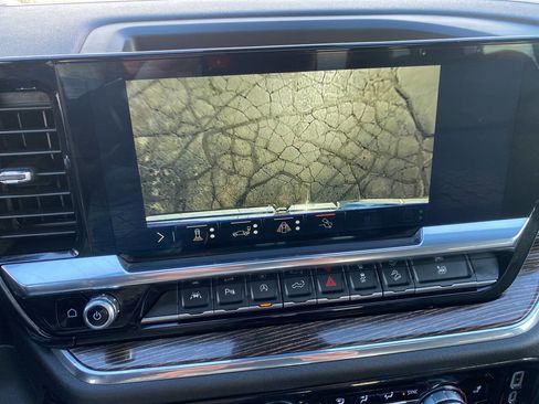 Used 2024 GMC Sierra 1500 Elevation w/ Elevation Premium Package image 35