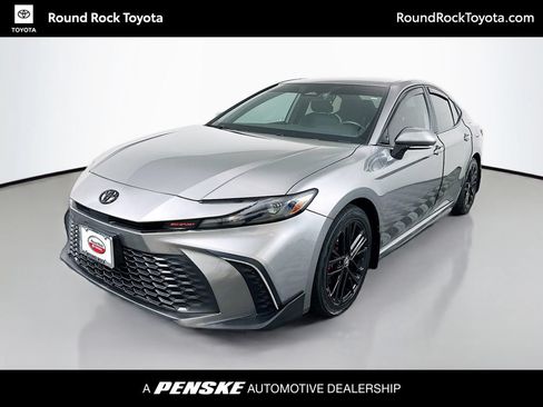 Certified 2025 Toyota Camry SE w/ Convenience Package FWD image 1