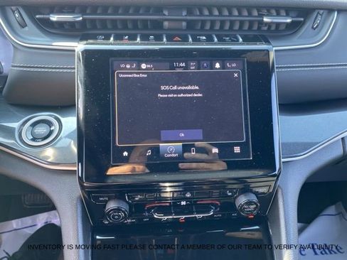 Used 2022 Jeep Grand Cherokee L Altitude image 17