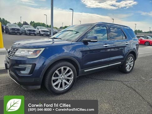Used 2017 Ford Explorer Limited AWD/4WD image 4