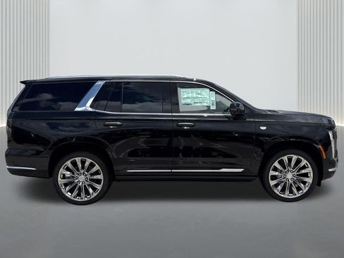 New 2026 Cadillac Escalade Luxury w/ LPO, Radiant Package AWD/4WD image 4