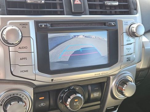 Used 2019 Toyota 4Runner SR5 AWD/4WD image 11