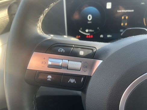 Used 2025 Hyundai Tucson SEL image 12