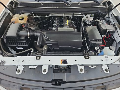 Used 2022 Chevrolet Colorado LT w/ Fleet Safety Package image 31