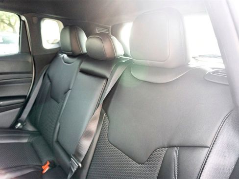 New 2026 Jeep Compass Latitude image 16