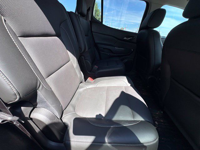 Used 2017 GMC Acadia SLT FWD image 6