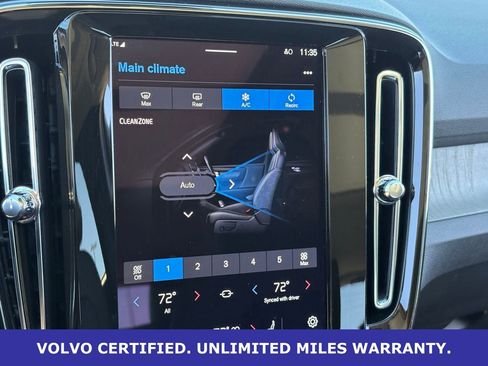 Certified 2025 Volvo XC40 B5 Core image 20