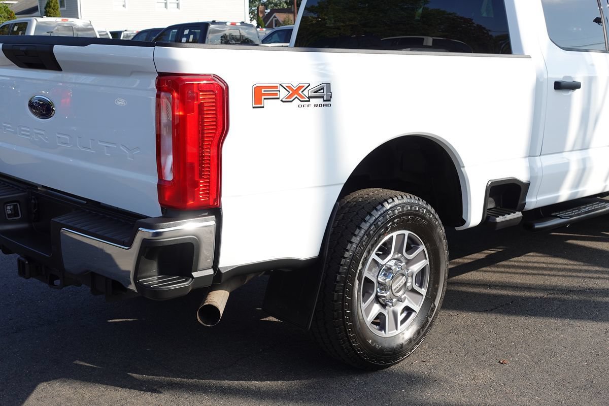 Used 2025 Ford F250 XLT w/ FX4 Off-Road Package AWD/4WD image 10