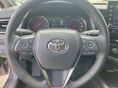 Used 2024 Toyota Camry XSE w/ Driver Assist Package FWD image 18
