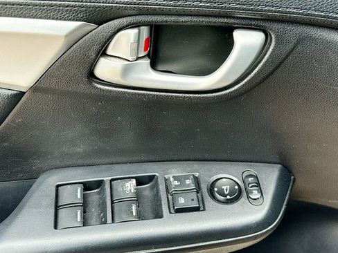 Used 2013 Honda Civic EX-L image 17