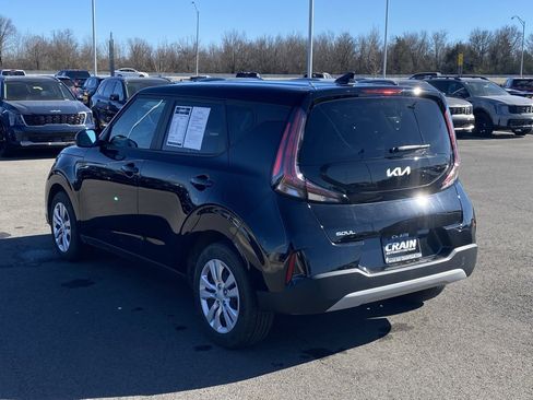 Certified 2023 Kia Soul LX image 5
