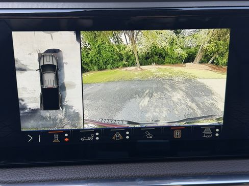 Used 2024 GMC Sierra 3500 Denali w/ Denali Reserve Package AWD/4WD image 32
