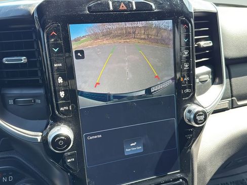 Used 2022 RAM 1500 Big Horn image 24