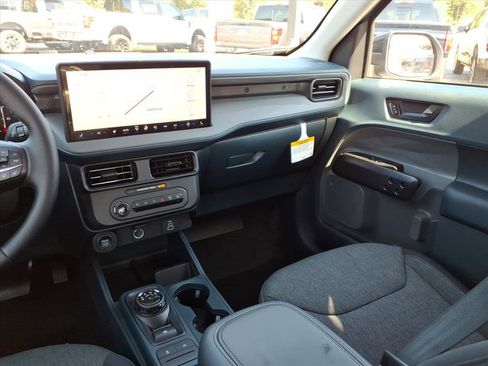 New 2025 Ford Maverick XLT w/ XLT Luxury Package image 49