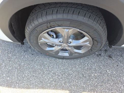 New 2026 Honda HR-V LX image 12