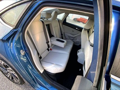 Used 2020 Volkswagen Jetta SEL image 18