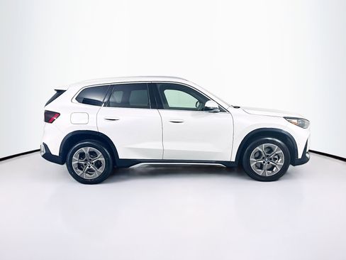 Used 2025 BMW X1 xDrive28i image 10