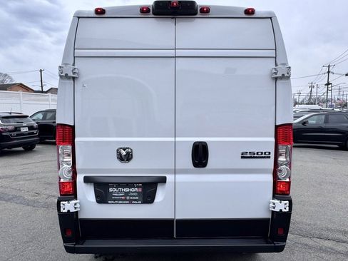 Used 2025 RAM ProMaster 2500 w/ Safety Group image 6