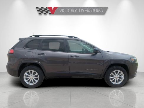 Used 2022 Jeep Cherokee Latitude Lux AWD/4WD image 3