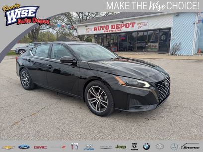 Used 2023 Nissan Altima 2.5 SR w/ SR Premium Package