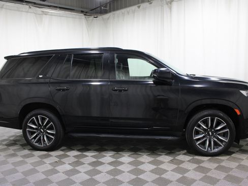 Used 2023 Cadillac Escalade Sport AWD/4WD image 31