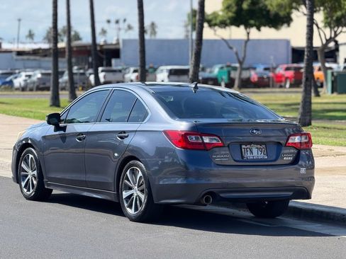 Used 2016 Subaru Legacy 2.5i Limited AWD/4WD image 3